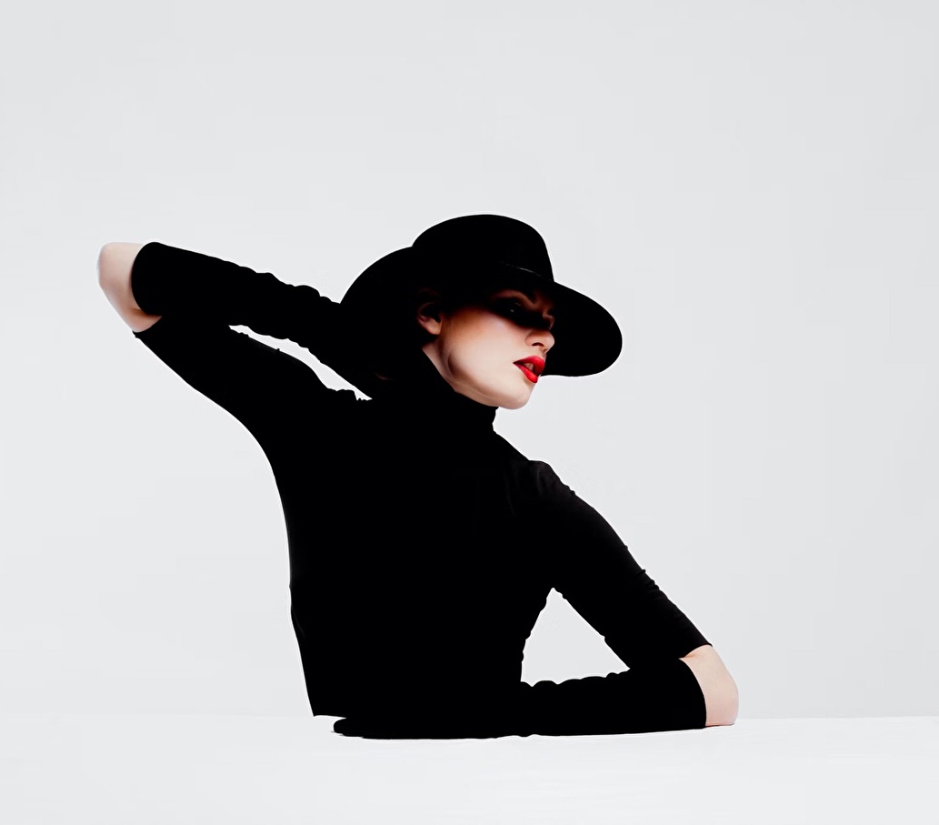 Marangoni. A divergent digital magazine for the prestigious international fashion school.